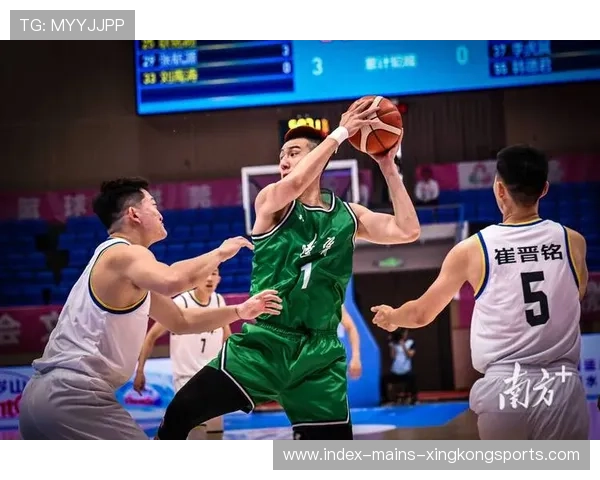 CBA广东内外线结合制造多点开花攻势