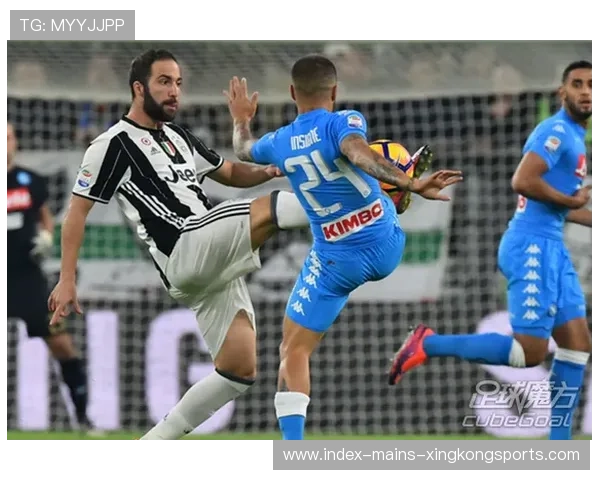 尤文卡瓦尼替补上场冷静补射完成绝杀